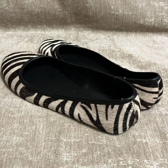 Talbots Zebra Print Calf Hair Flats - Picture 4 of 9